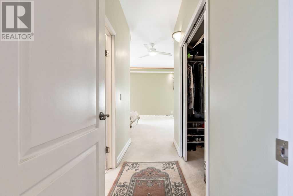 Single Family House Bungalow for Sale in   Avenue NE Renfrew Calgary 