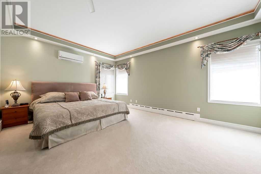 Single Family House Bungalow for Sale in   Avenue NE Renfrew Calgary 