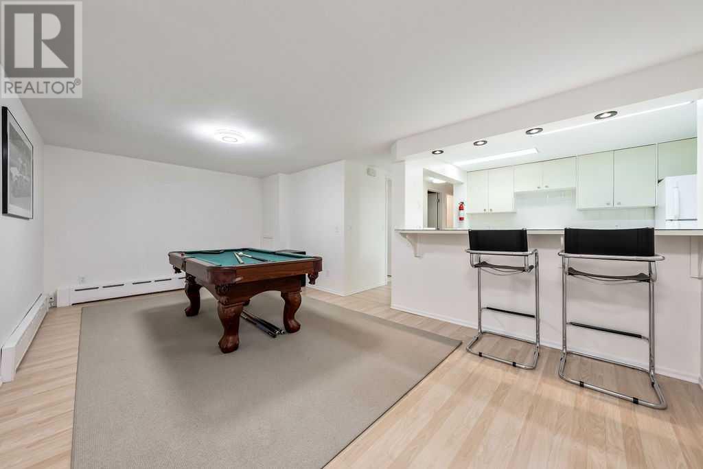 Single Family House Bungalow for Sale in   Avenue NE Renfrew Calgary 