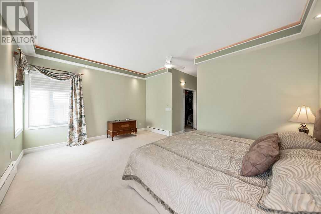 Single Family House Bungalow for Sale in   Avenue NE Renfrew Calgary 