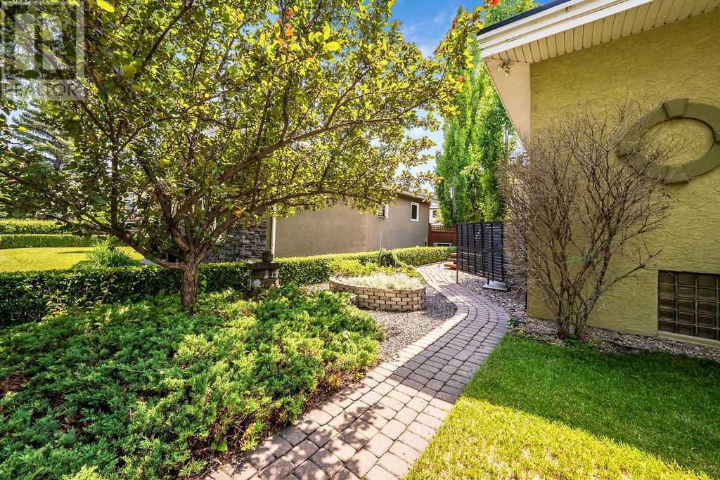 Single Family House Bungalow for Sale in   Avenue NE Renfrew Calgary 
