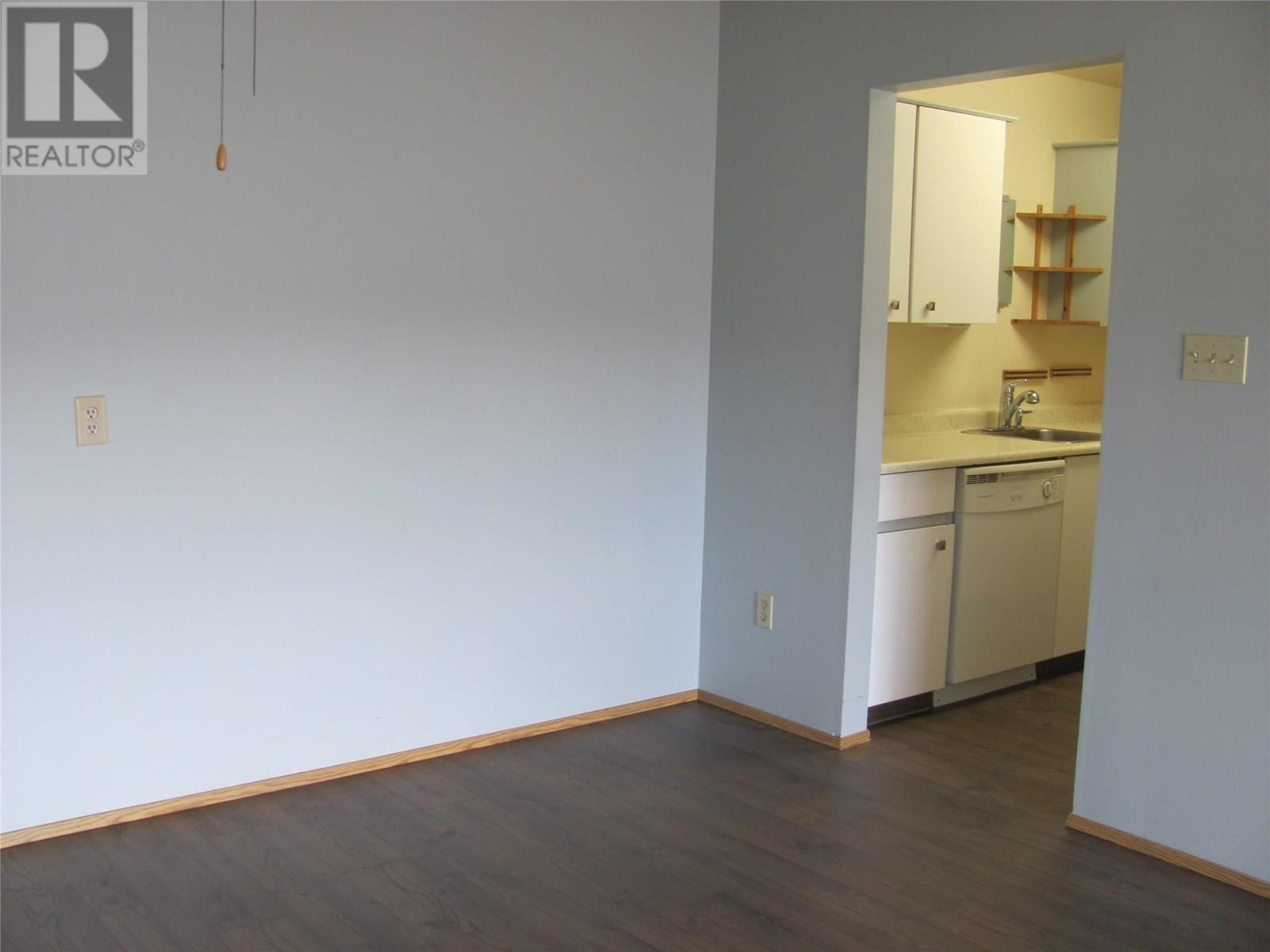 220 3704 27 Avenue, Vernon