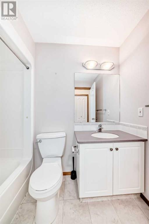 Photo 19 of 16 E 32 Daines Avenue, Red Deer AB
