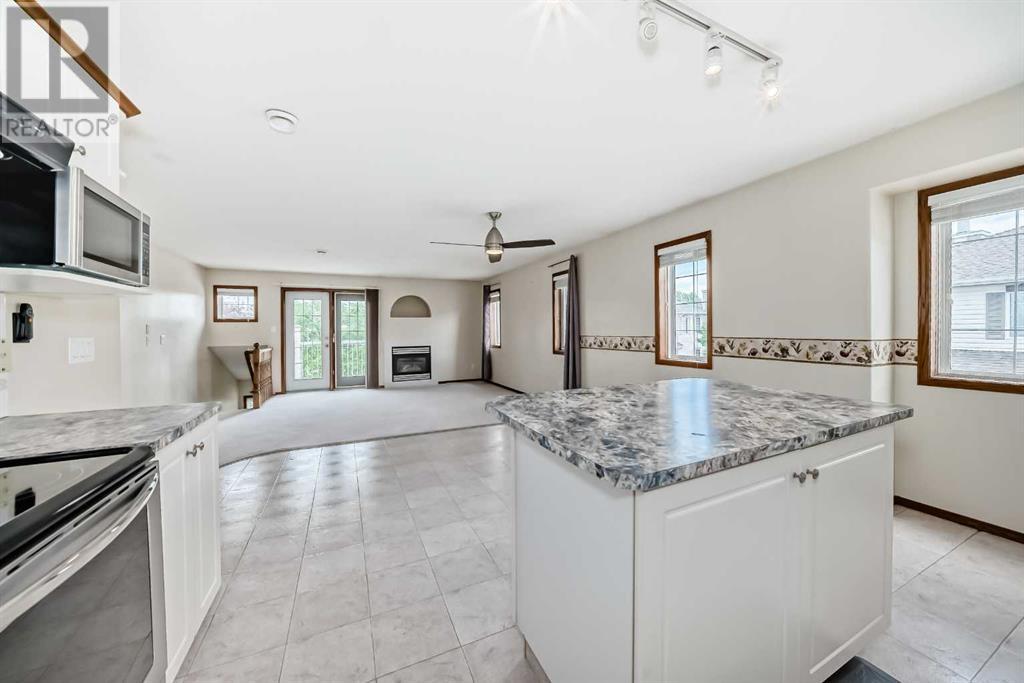 Photo 23 of 16 E 32 Daines Avenue, Red Deer AB