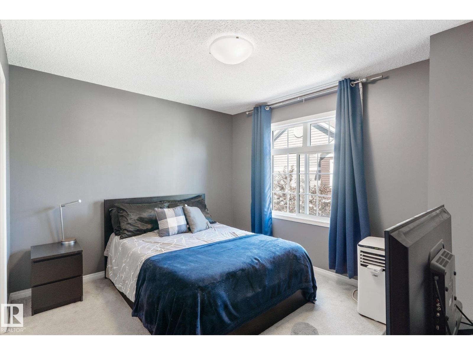 Photo 20 of 53 9151 Shaw Wy Sw, Edmonton AB