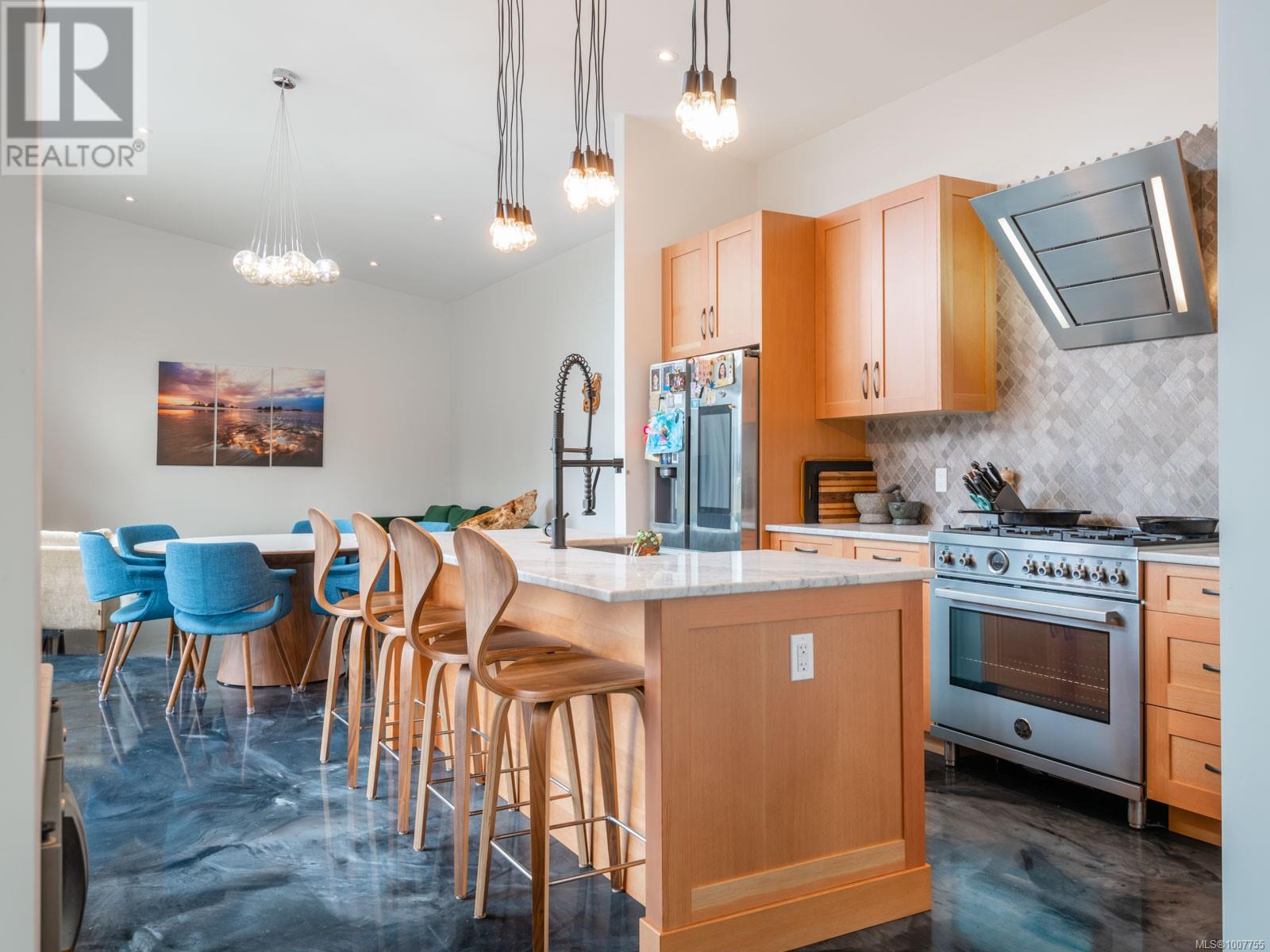 6415 Walker Rd, Port Alberni