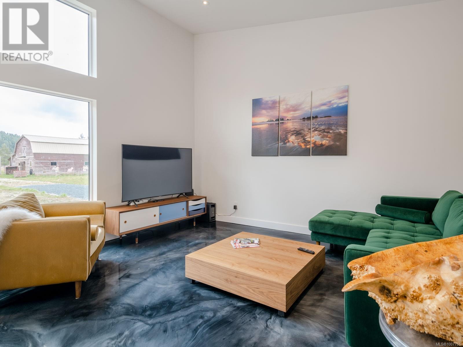 6415 Walker Rd, Port Alberni