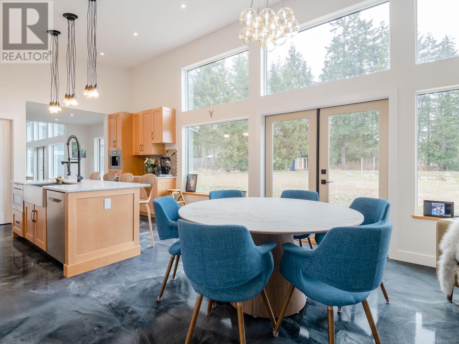 6415 Walker Rd, Port Alberni