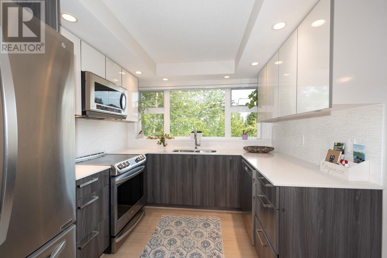 Photo 15 of 407 160 Shoreline Circle, Port Moody BC