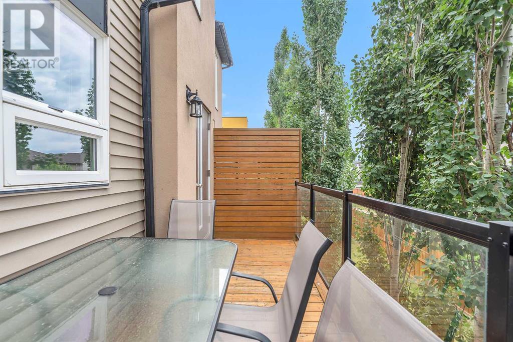 Single Family House for Sale in  Covecreek Circle NE Coventry Hills Calgary 
