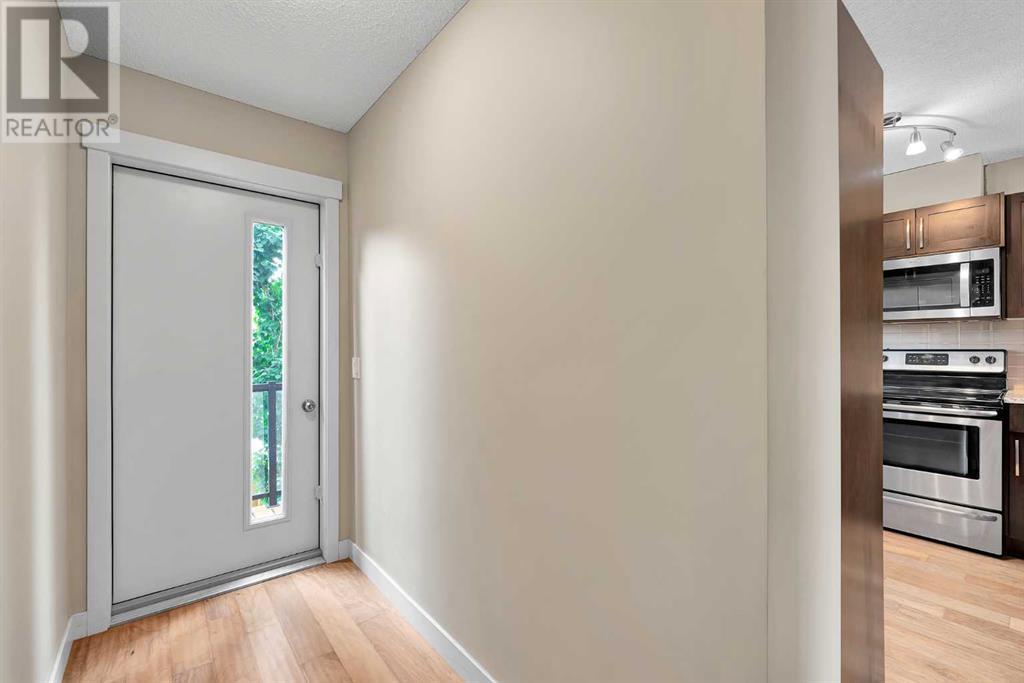 Single Family House for Sale in  Covecreek Circle NE Coventry Hills Calgary 