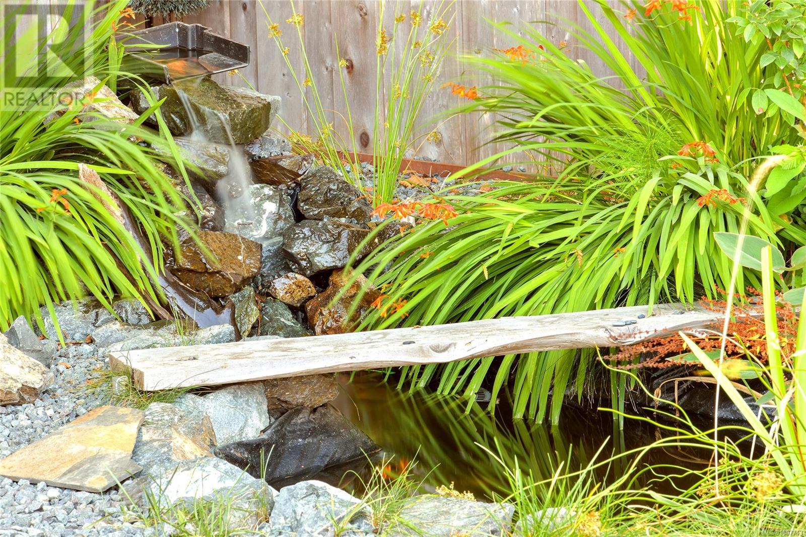 Photo 16 of 17 Saanich Ridge Dr, Central Saanich BC