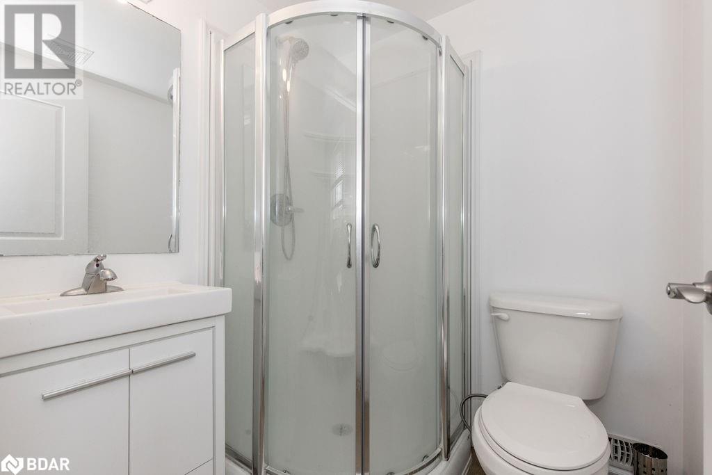 Photo 2 of 246 Penetanguishene Rd Unit 6, Barrie ON