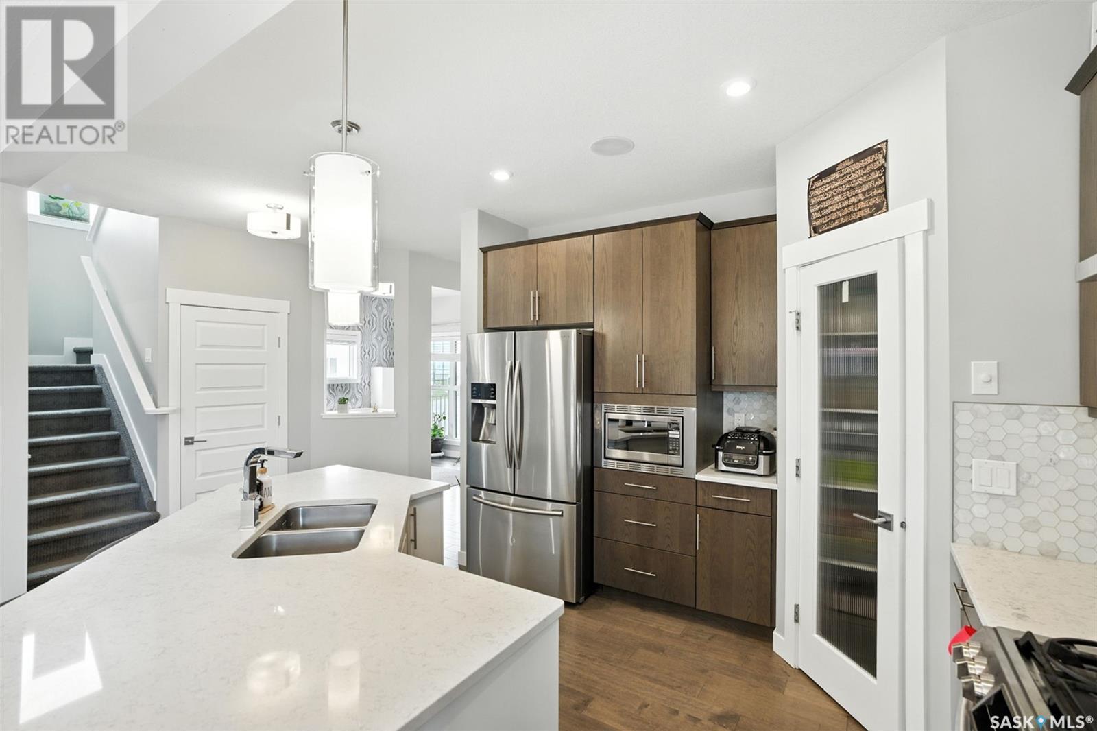 Photo 7 of 212 Secord Way, Saskatoon SK