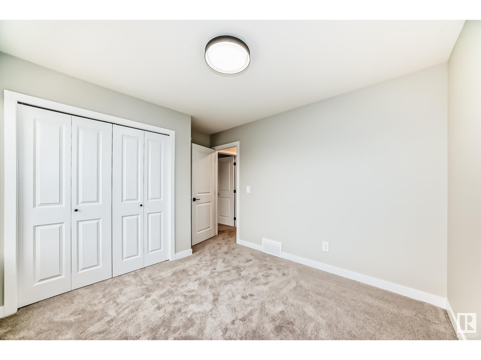 Photo 53 of 4223 206 St Nw, Edmonton AB