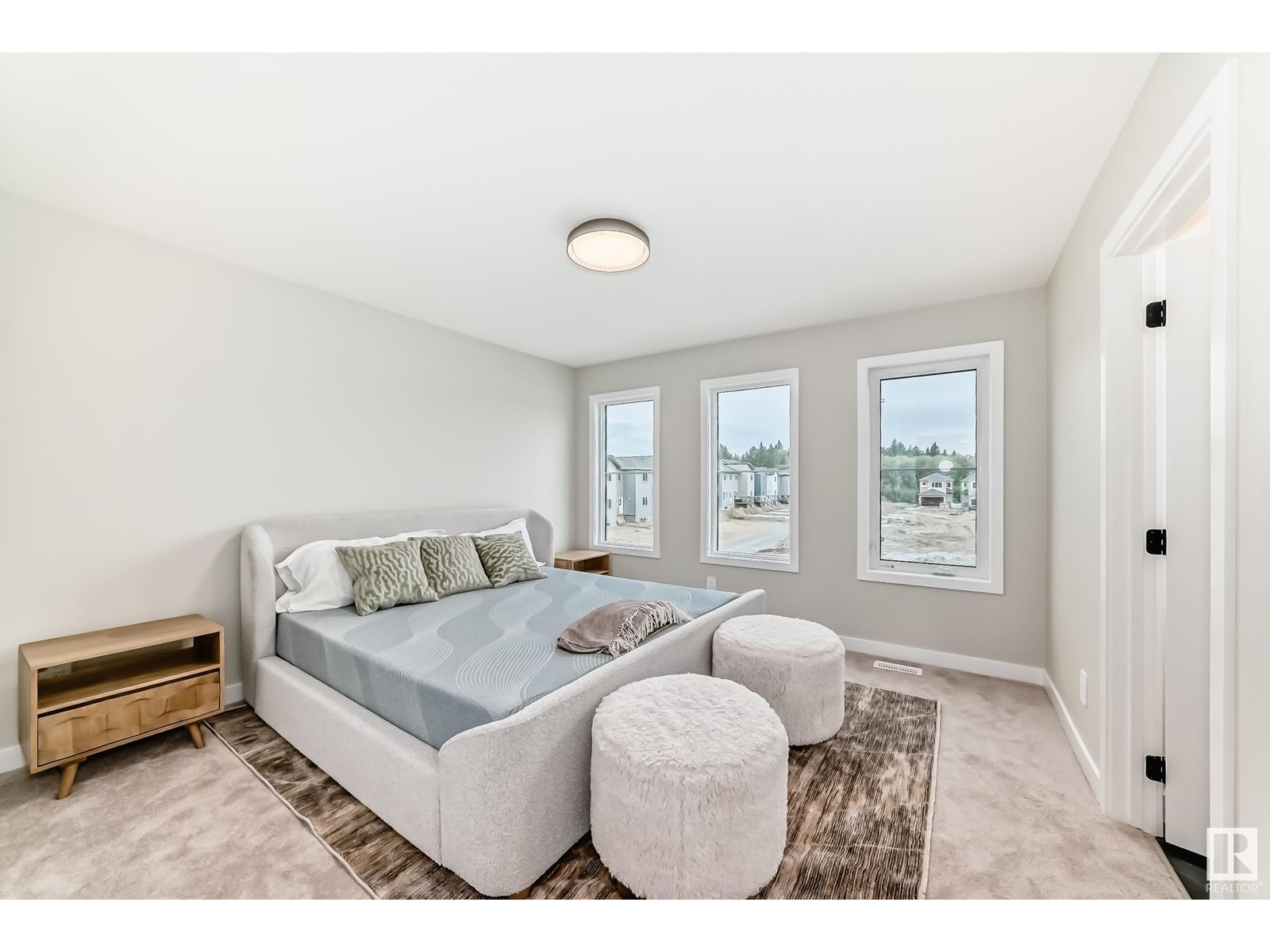 Photo 6 of 4223 206 St Nw, Edmonton AB