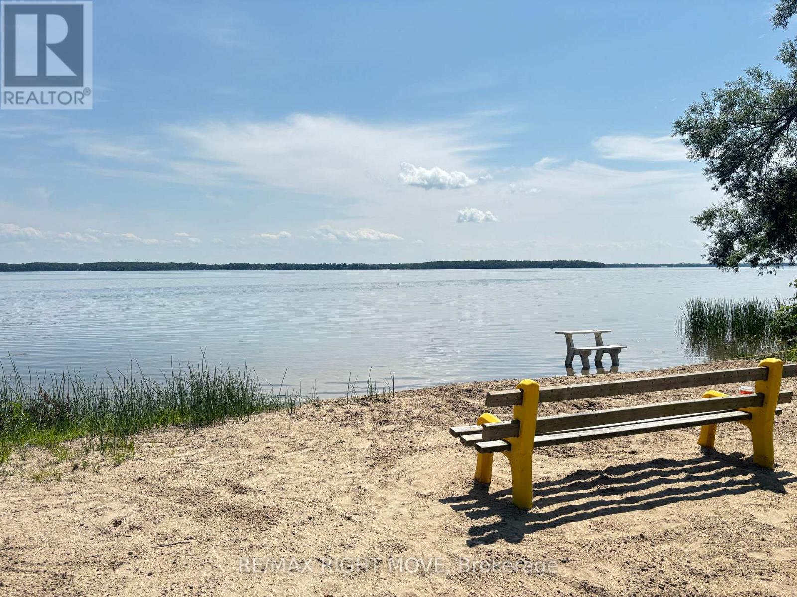 Photo 39 of 3705 Shadow Creek Road, Severn ON