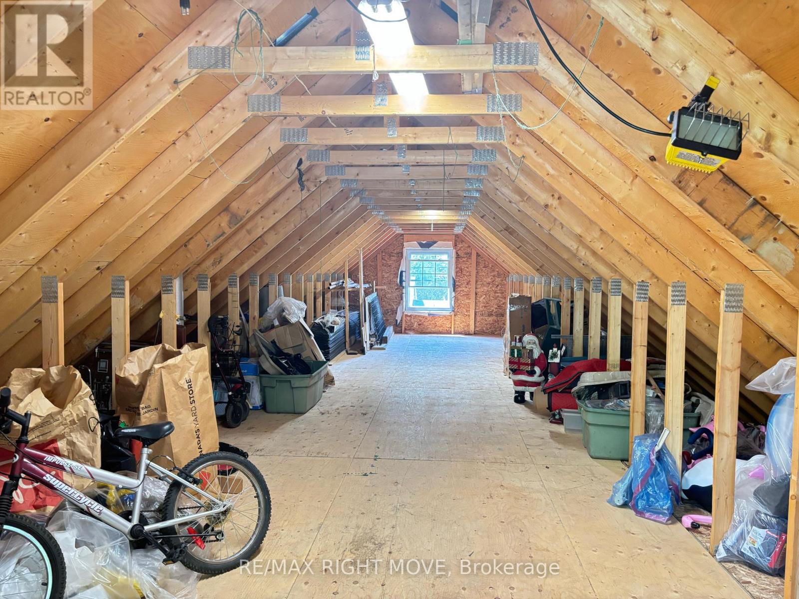 Photo 34 of 3705 Shadow Creek Road, Severn ON