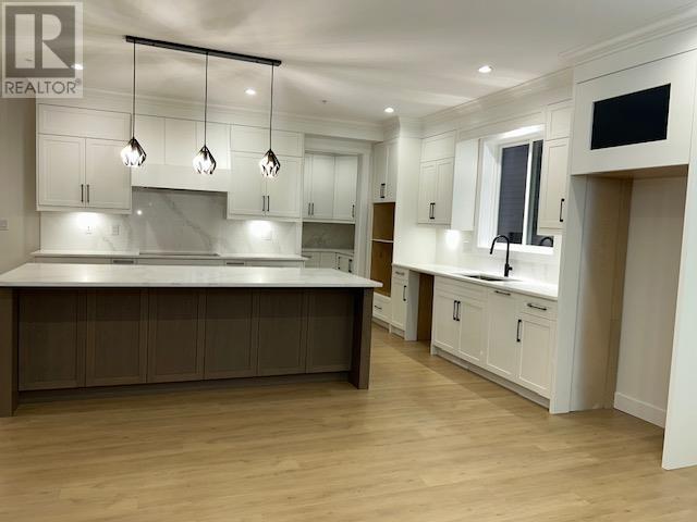 Photo 7 of 11022 241 A Street, Maple Ridge BC