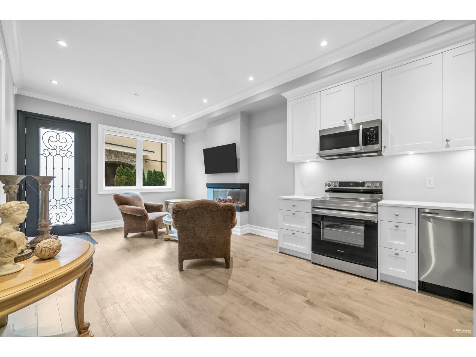 1349 ANDERSON STREET, White Rock