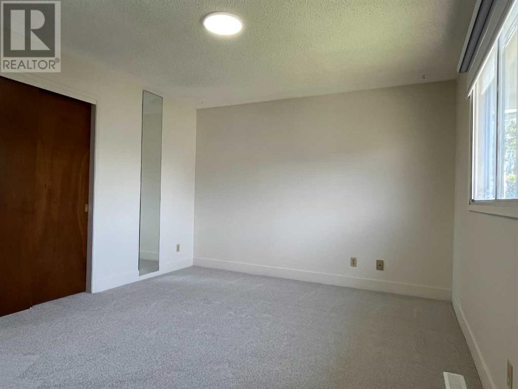 Single Family House Bungalow for Sale in  Huntchester Road NE Huntington Hills Calgary 