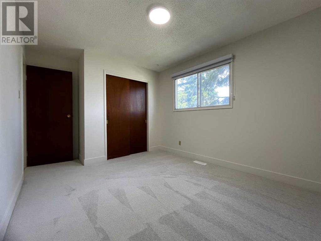 Single Family House Bungalow for Sale in  Huntchester Road NE Huntington Hills Calgary 