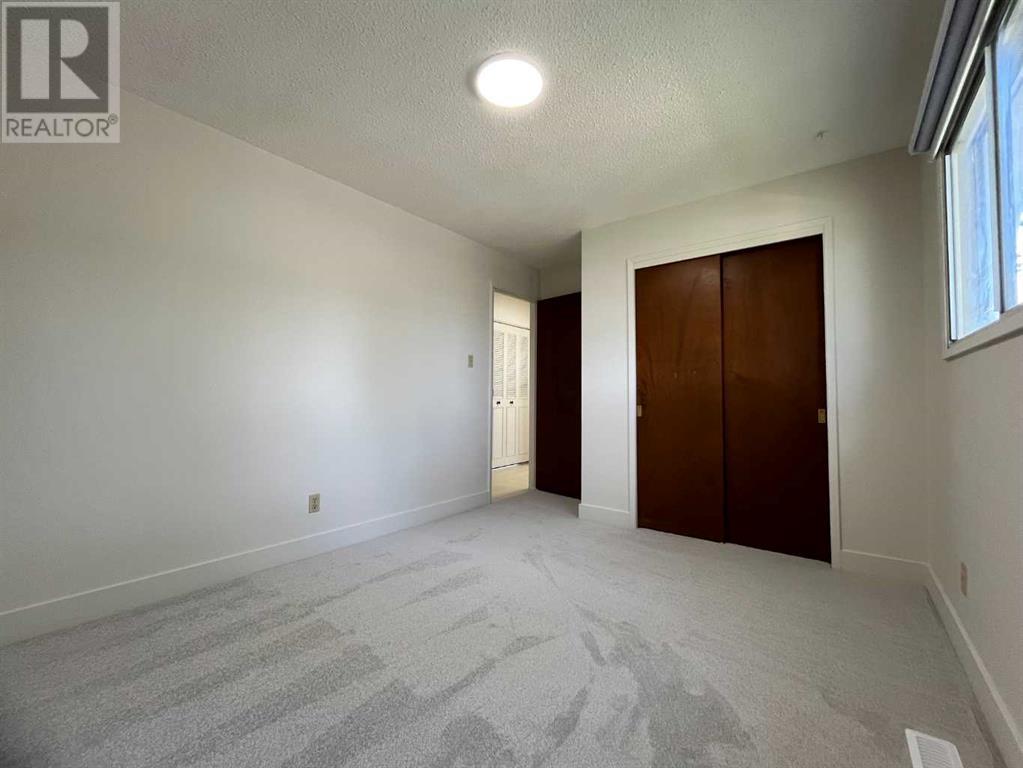 Single Family House Bungalow for Sale in  Huntchester Road NE Huntington Hills Calgary 