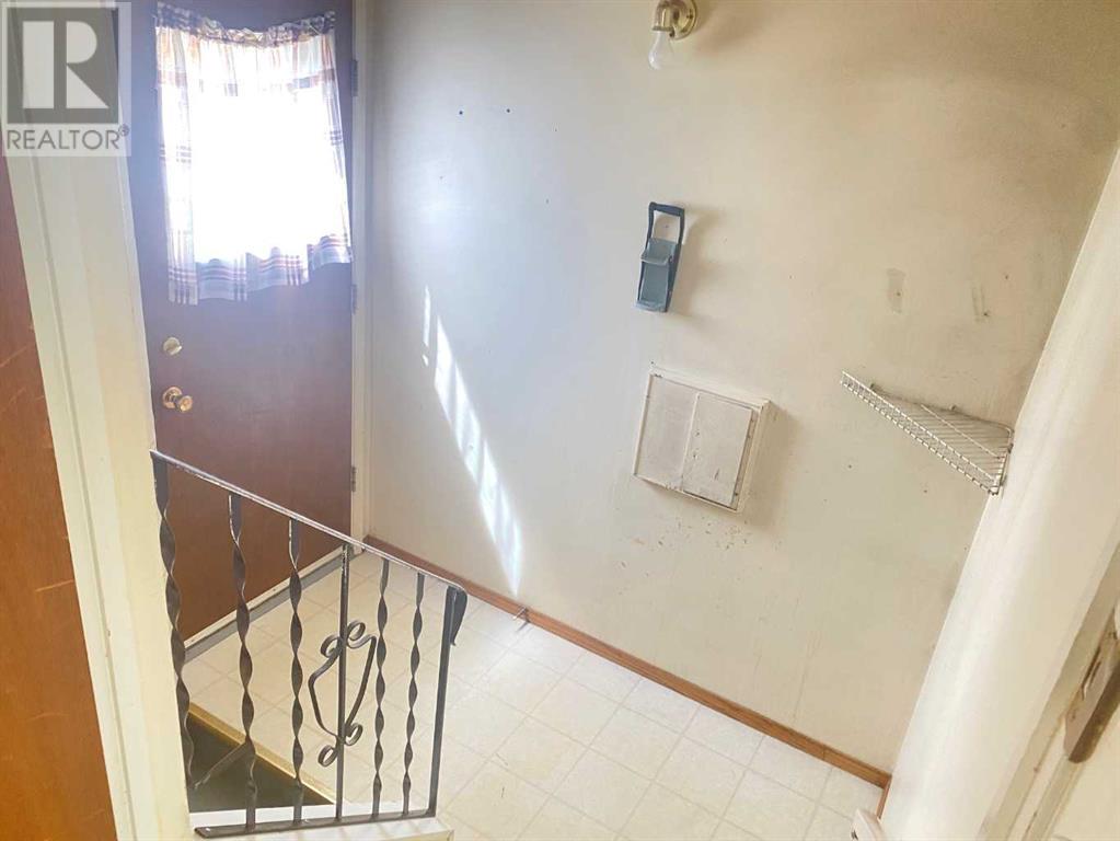 Single Family House Bungalow for Sale in  Huntchester Road NE Huntington Hills Calgary 
