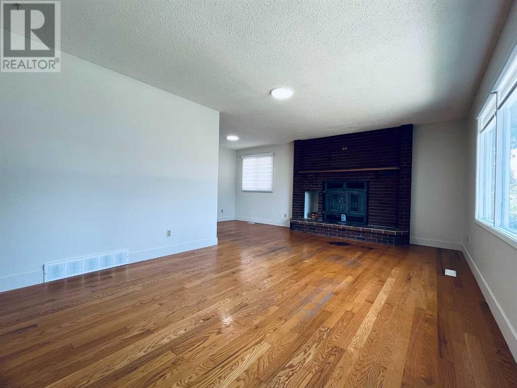 Single Family House Bungalow for Sale in  Huntchester Road NE Huntington Hills Calgary 