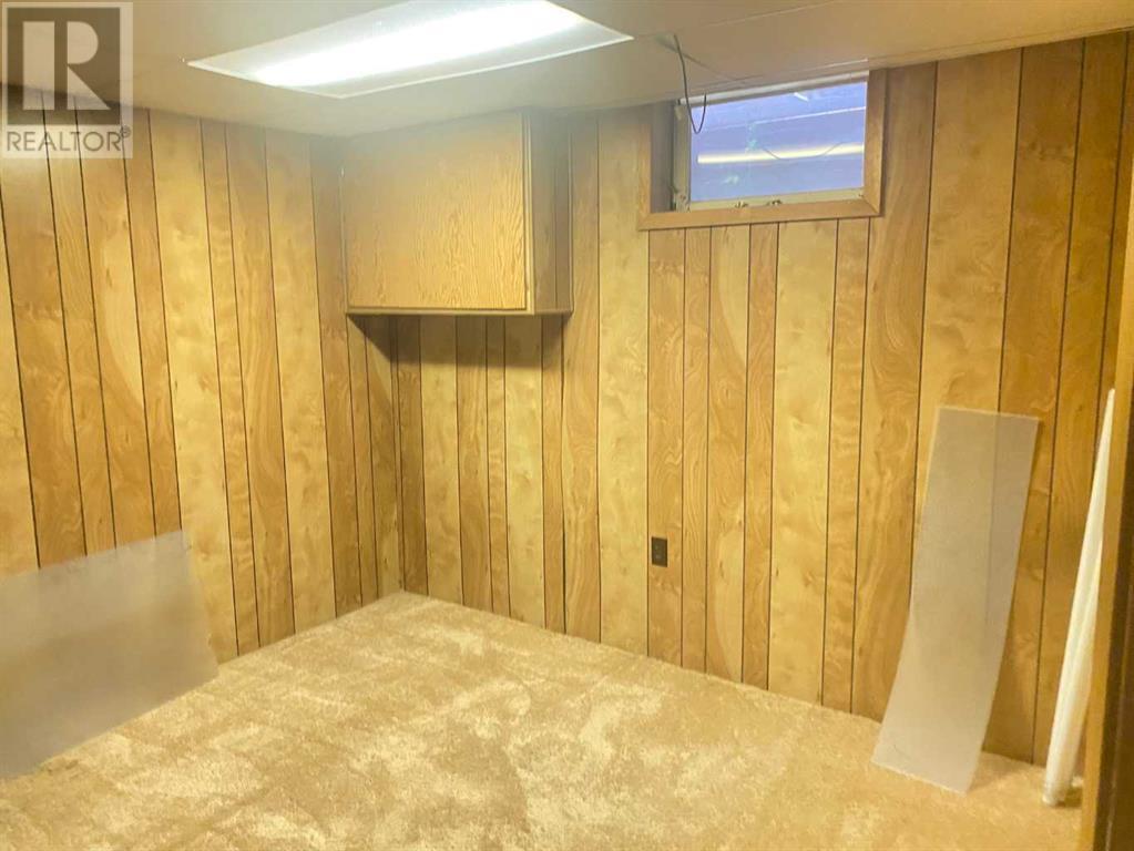 Single Family House Bungalow for Sale in  Huntchester Road NE Huntington Hills Calgary 