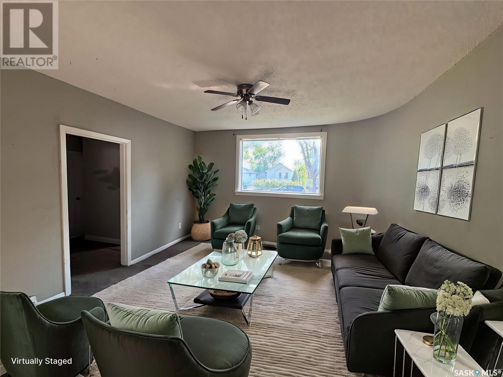 Photo 12 of 175 Smith Street N, Regina SK