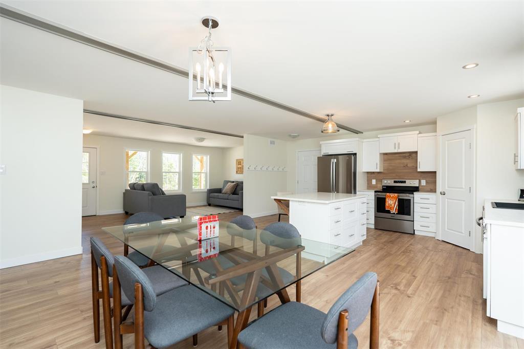 Photo 1 of 14 Evergreen Road, Victoria Beach MB