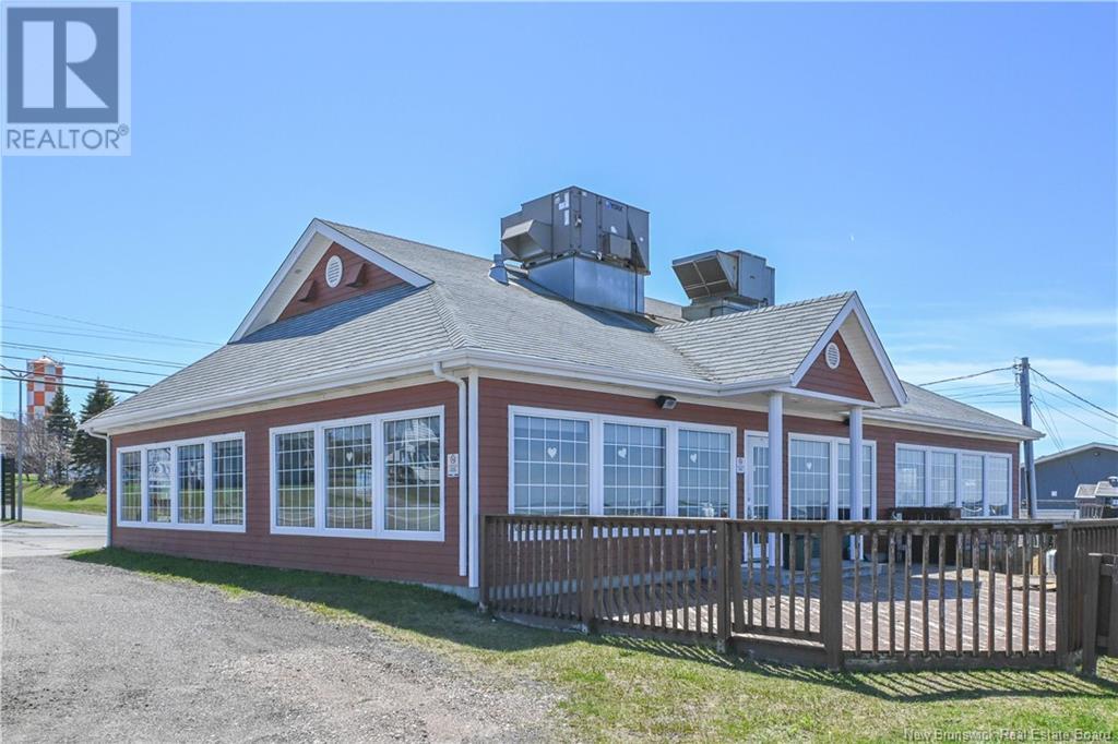 Photo 3 of 89 Saint Pierre Est Boulevard, Caraquet NB