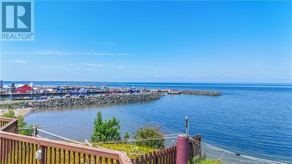 Photo 14 of 89 Saint Pierre Est Boulevard, Caraquet NB
