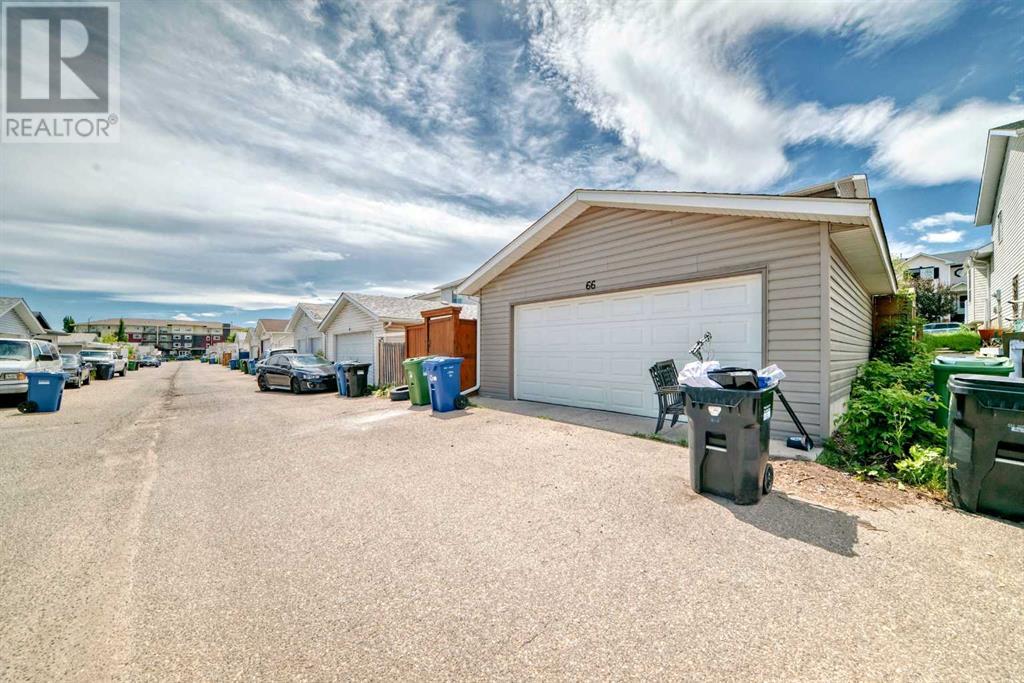 Single Family House 4 Level for Sale in  Millrise Mews SW Millrise Calgary 