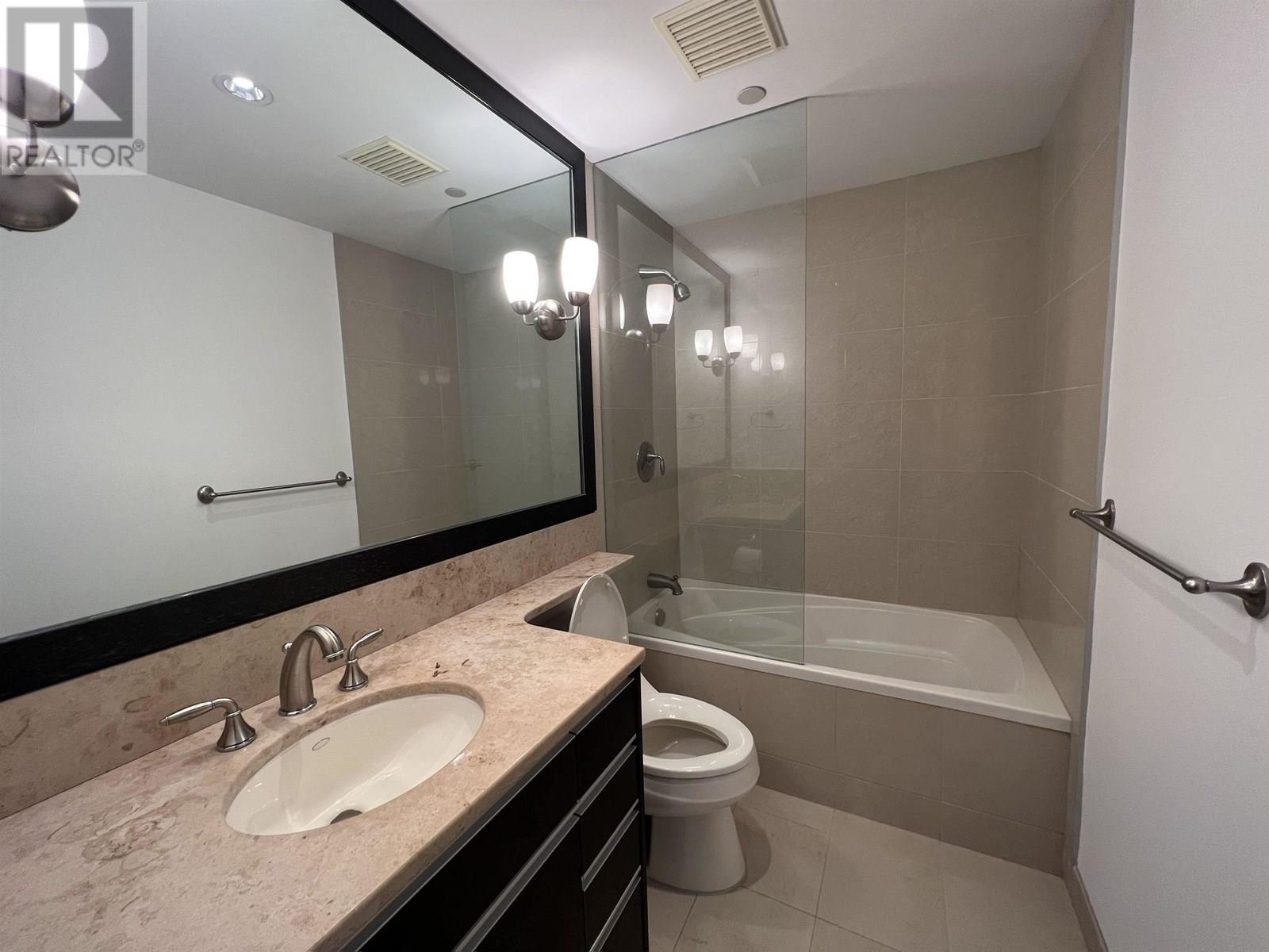 Photo 8 of 1204 323 Jervis Street, Vancouver BC