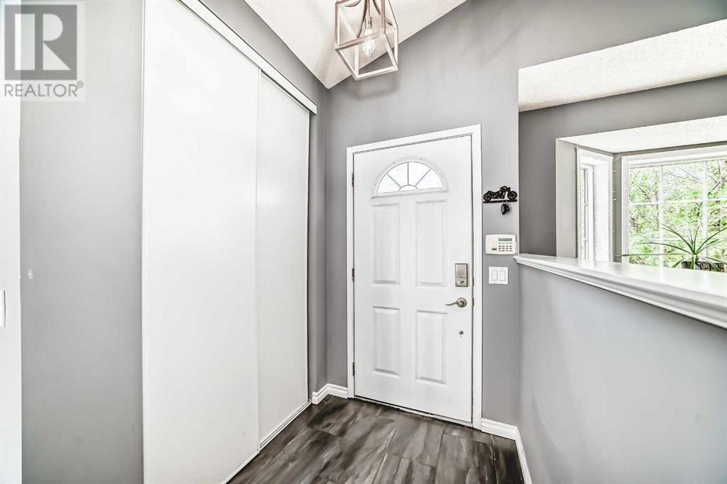 Single Family House 4 Level for Sale in  Millrise Mews SW Millrise Calgary 