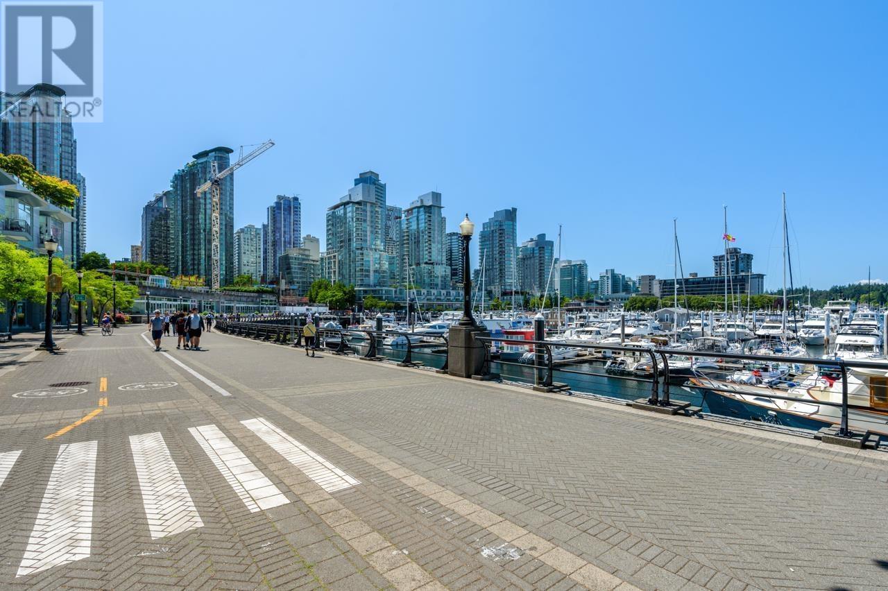Photo 14 of 1204 323 Jervis Street, Vancouver BC