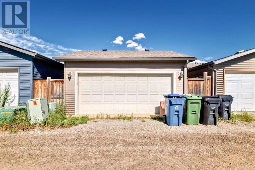 Single Family House for Sale in  Eversyde Boulevard SW Evergreen Calgary 