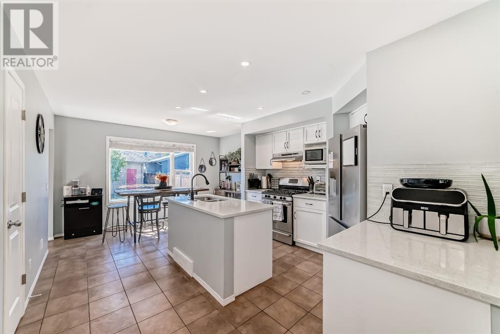 Single Family House for Sale in  Eversyde Boulevard SW Evergreen Calgary 