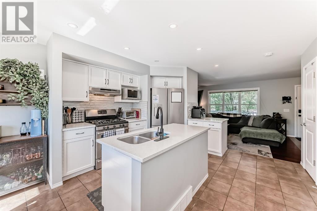 Single Family House for Sale in  Eversyde Boulevard SW Evergreen Calgary 