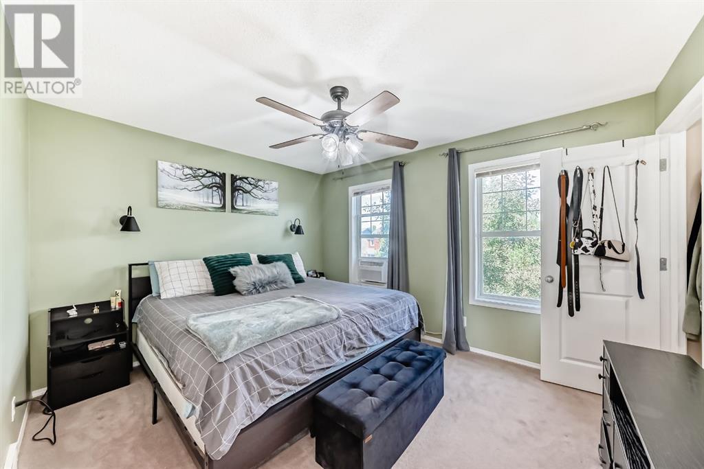 Single Family House for Sale in  Eversyde Boulevard SW Evergreen Calgary 
