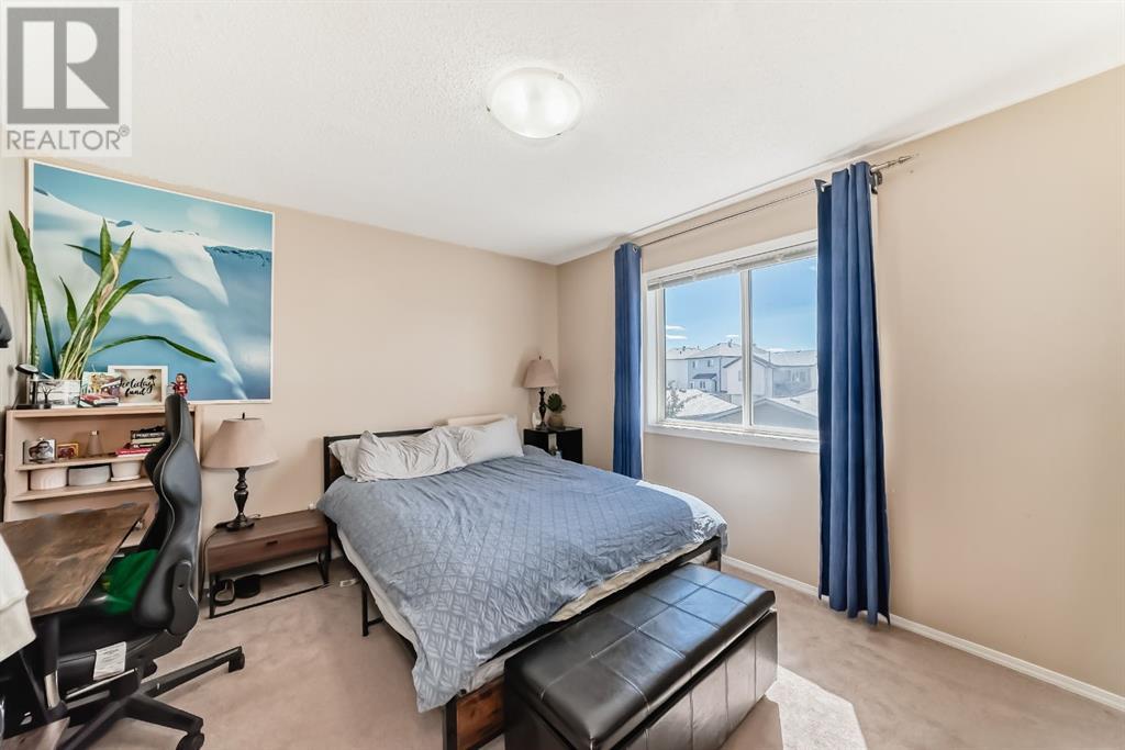 Single Family House for Sale in  Eversyde Boulevard SW Evergreen Calgary 