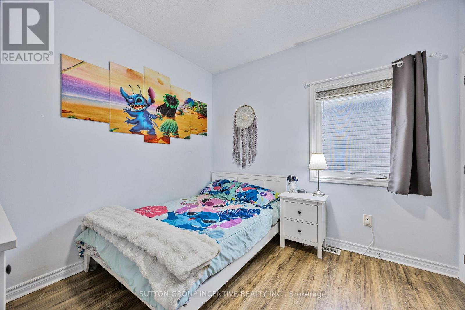 Photo 7 of 21 Beverly Street, Springwater ON