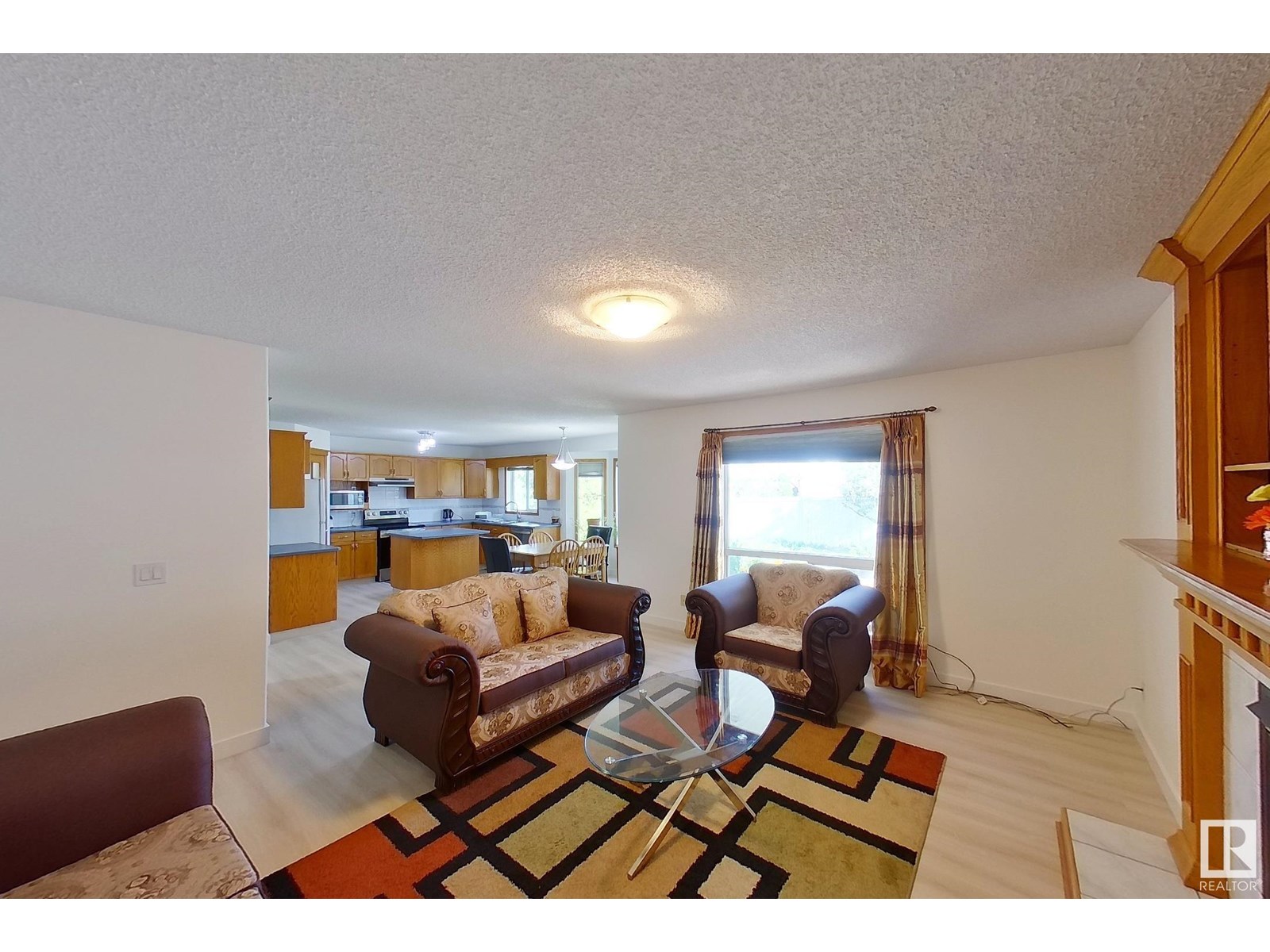 Photo 28 of 41 Hampton Cr, St Albert AB