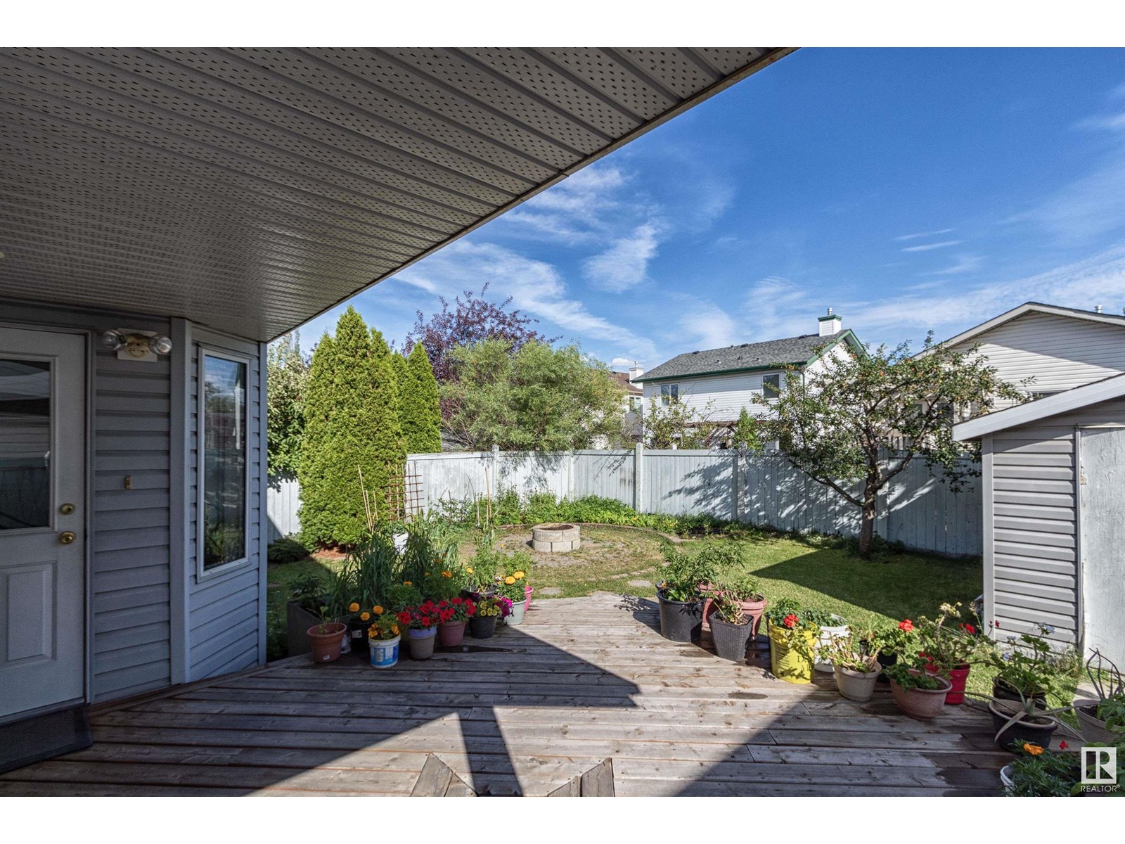 Photo 14 of 41 Hampton Cr, St Albert AB