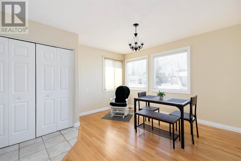 Photo 29 of 237 Ermine Crescent, Fort Mcmurray AB