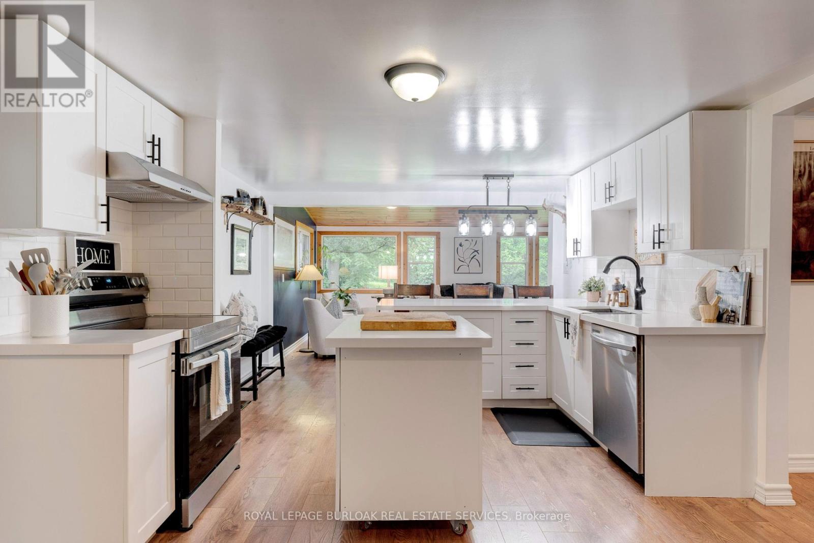Photo 1 of 401 Lynden Road, Brantford ON