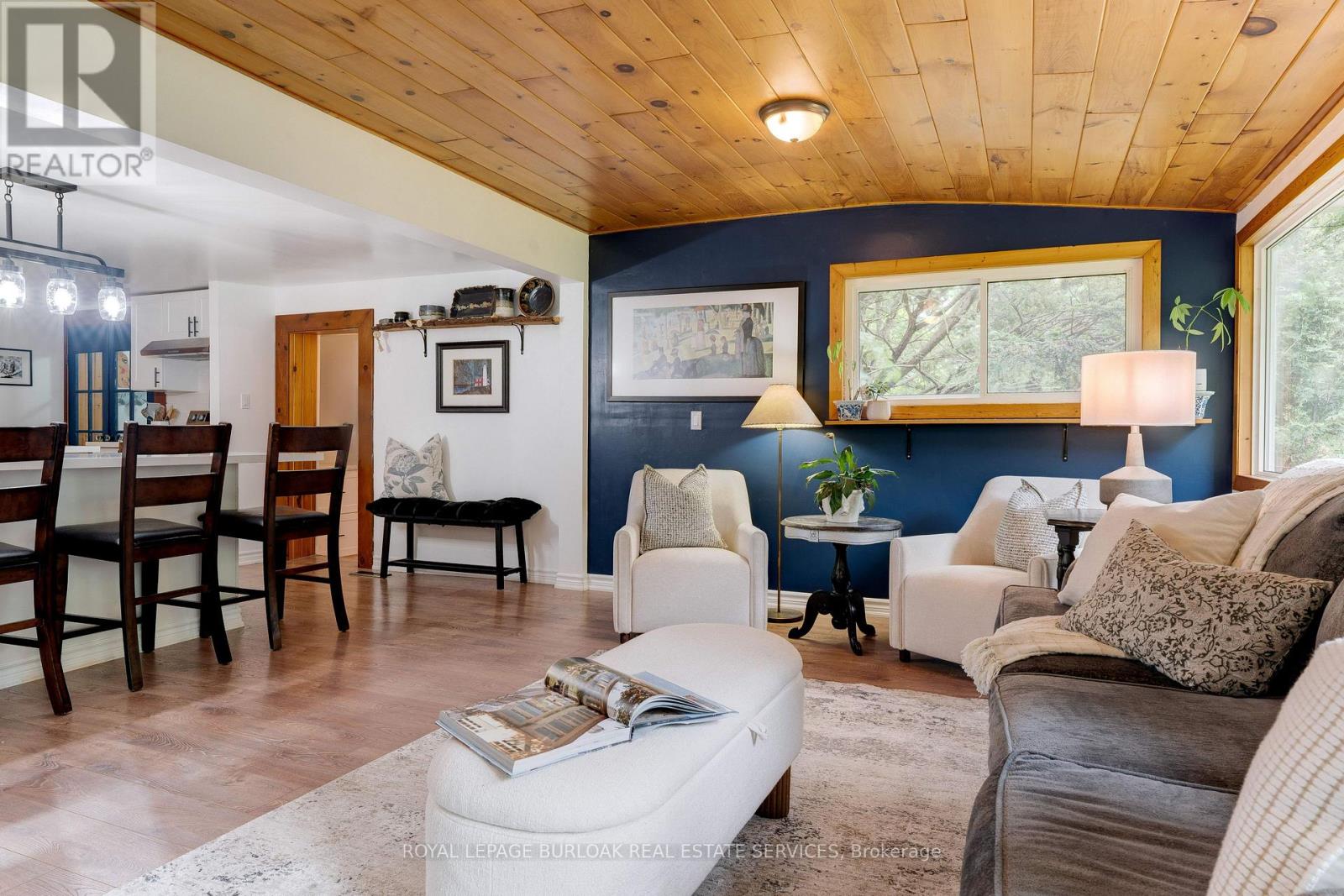 Photo 39 of 401 Lynden Road, Brantford ON