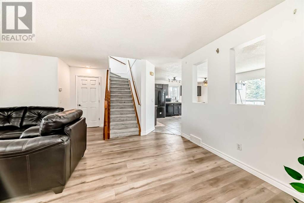 Single Family House for Sale in  Coventry Close NE Coventry Hills Calgary 